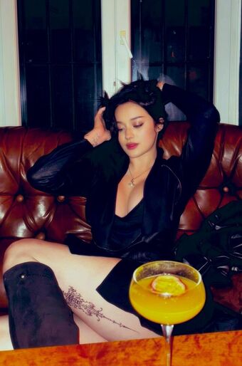 JadeyAnh Meztelen Kiszivárgások OnlyFans Fotó 149