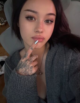 JadeyAnh Meztelen Kiszivárgások OnlyFans Fotó 152