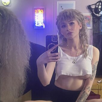 Janet Devlin