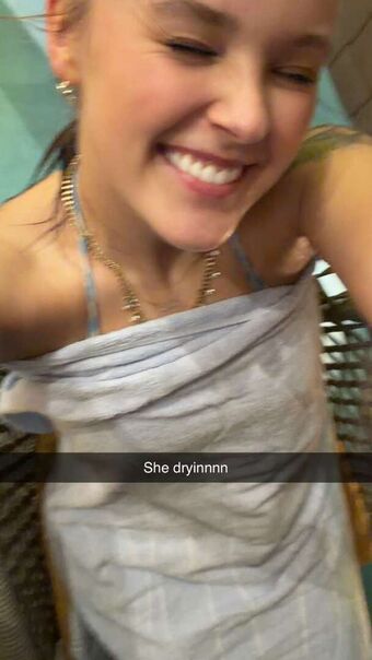 Jojo Siwa Meztelen Kiszivárgások OnlyFans Fotó 137