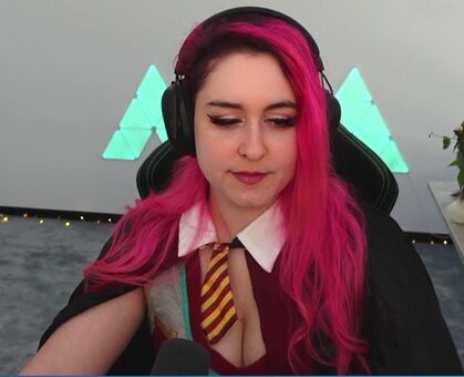 Juliversal Meztelen Kiszivárgások OnlyFans Fotó 24