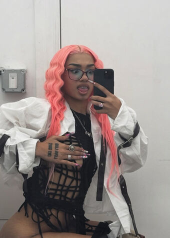 K3 Meztelen Kiszivárgások OnlyFans Fotó 1