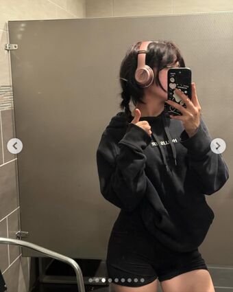 Kariwahh Meztelen Kiszivárgások OnlyFans Fotó 43