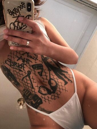 karryray Meztelen Kiszivárgások OnlyFans Fotó 4