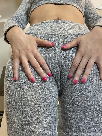 khloeefree Meztelen Kiszivárgások OnlyFans Fotó 1