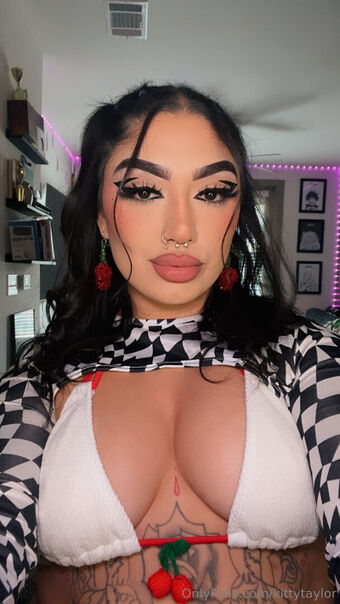 kittytaylor Meztelen Kiszivárgások OnlyFans Fotó 1