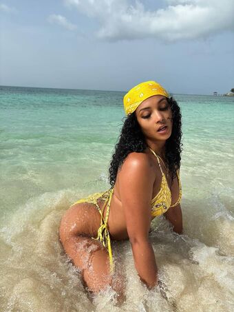 Kriz Meztelen Kiszivárgások OnlyFans Fotó 6