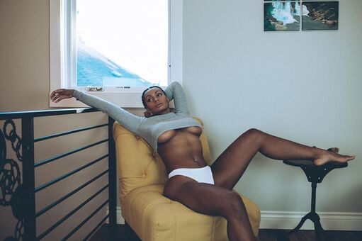 Kyesha Marie Meztelen Kiszivárgások OnlyFans Fotó 11