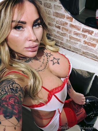 ladyink
