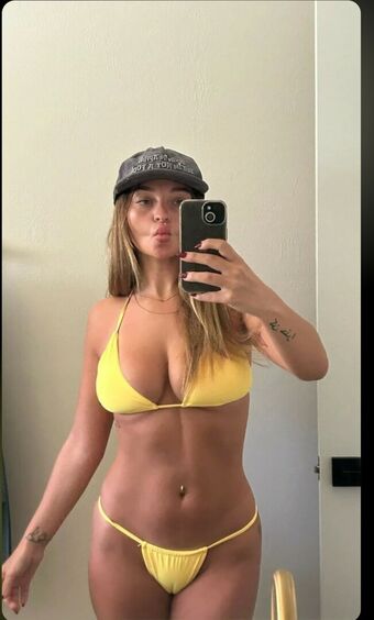 Laina Bell Meztelen Kiszivárgások OnlyFans Fotó 20