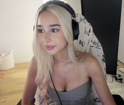lapdog Meztelen Kiszivárgások OnlyFans Fotó 20