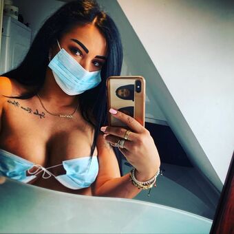 Larisa Munteanu Meztelen Kiszivárgások OnlyFans Fotó 3