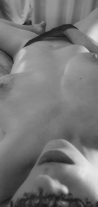 lauraWk Meztelen Kiszivárgások OnlyFans Fotó 20