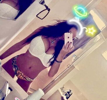 Lauren E
