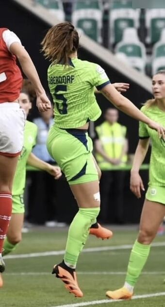 Lena Oberdorf Meztelen Kiszivárgások OnlyFans Fotó 34