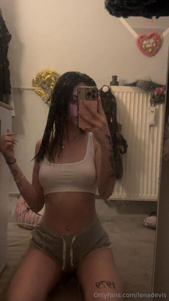 lenadevis Meztelen Kiszivárgások OnlyFans Fotó 2