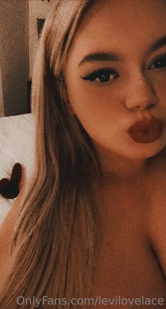 levilovelace Meztelen Kiszivárgások OnlyFans Fotó 15