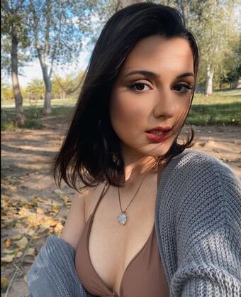 leylapuff Meztelen Kiszivárgások OnlyFans Fotó 2