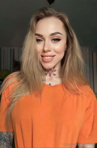 lilloi Meztelen Kiszivárgások OnlyFans Fotó 11