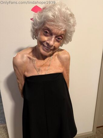 lindahope1939 Meztelen Kiszivárgások OnlyFans Fotó 83