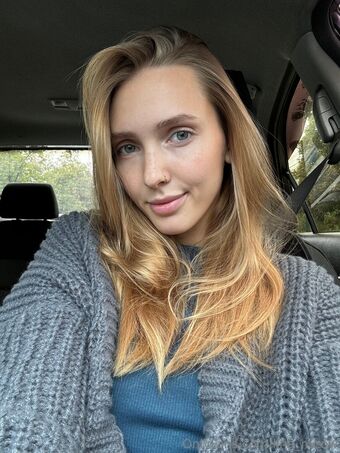 linesa Meztelen Kiszivárgások OnlyFans Fotó 22