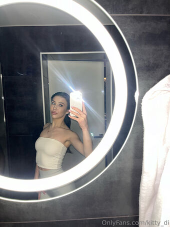 lisabecker Meztelen Kiszivárgások OnlyFans Fotó 2