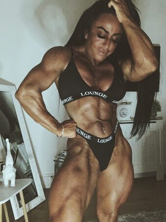 Lisafbb Meztelen Kiszivárgások OnlyFans Fotó 3