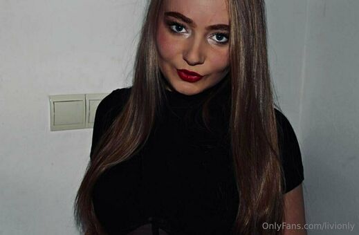livionly Meztelen Kiszivárgások OnlyFans Fotó 32
