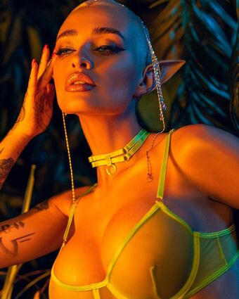 Liya Odesskaya Meztelen Kiszivárgások OnlyFans Fotó 14