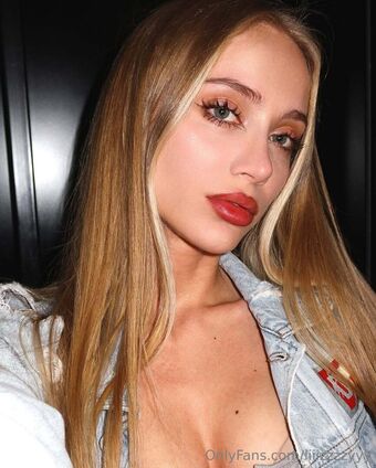 Lizzy Meztelen Kiszivárgások OnlyFans Fotó 46