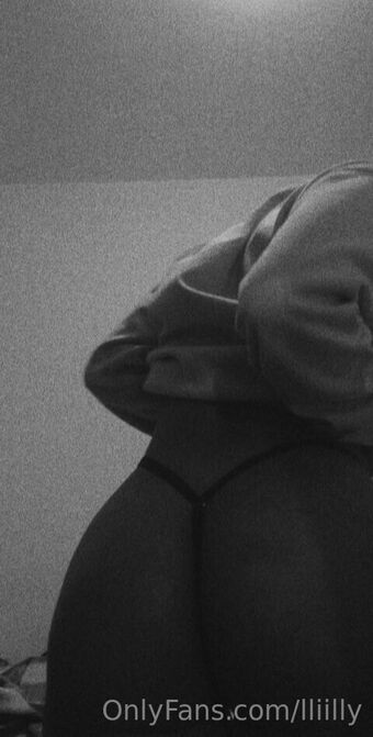 lliilly Meztelen Kiszivárgások OnlyFans Fotó 5