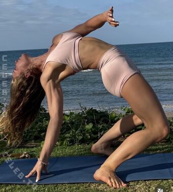 Lola Weippert Meztelen Kiszivárgások OnlyFans Fotó 441