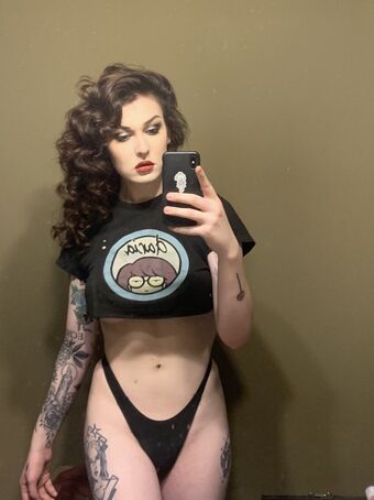 loreleik Meztelen Kiszivárgások OnlyFans Fotó 20