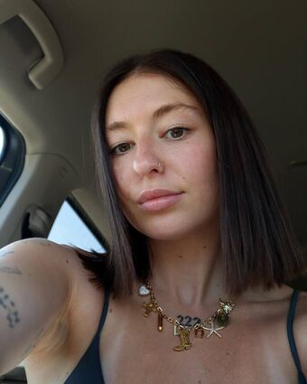 lowjenx Meztelen Kiszivárgások OnlyFans Fotó 8