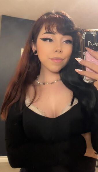 Luusilly Meztelen Kiszivárgások OnlyFans Fotó 17