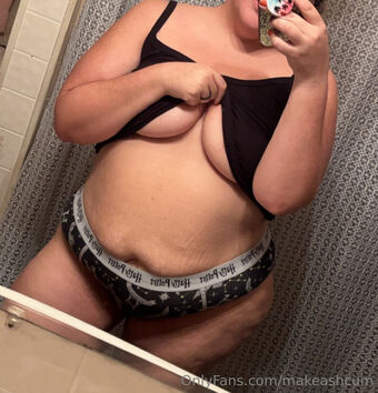 makeashcum Meztelen Kiszivárgások OnlyFans Fotó 40