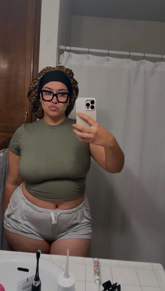 Mama E Meztelen Kiszivárgások OnlyFans Fotó 19