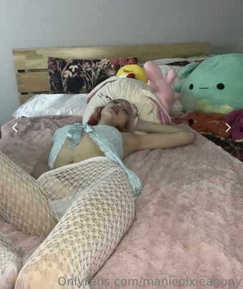 manicpixieagony Meztelen Kiszivárgások OnlyFans Fotó 21