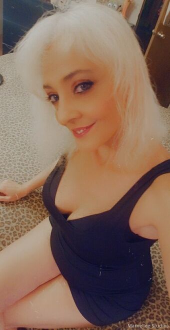 marvellee Meztelen Kiszivárgások OnlyFans Fotó 3