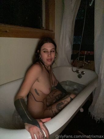matrixmax Meztelen Kiszivárgások OnlyFans Fotó 9