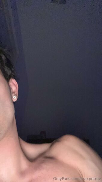 maxpetrov Meztelen Kiszivárgások OnlyFans Fotó 5