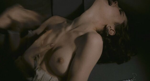 McGovern Meztelen Kiszivárgások OnlyFans Fotó 4