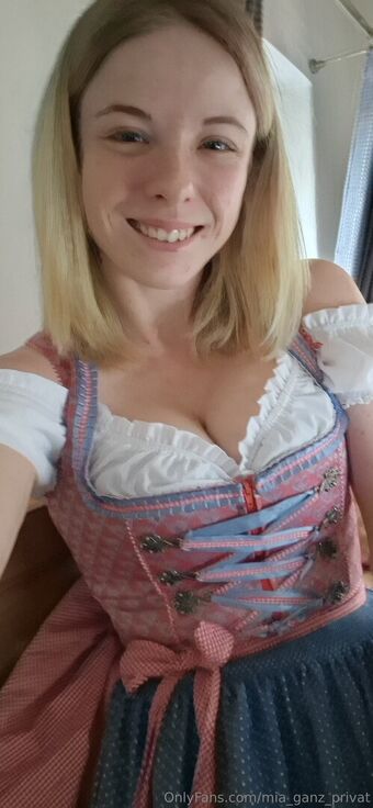 mia_ganz_privat Meztelen Kiszivárgások OnlyFans Fotó 25