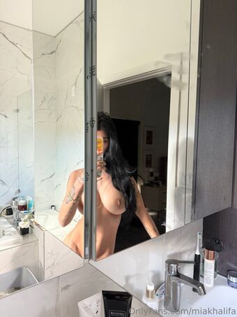 Mia Khalifa Meztelen Kiszivárgások OnlyFans Fotó 2266