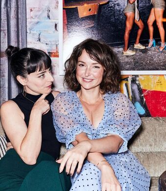 Milana Vayntrub