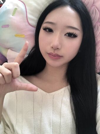 mina Meztelen Kiszivárgások OnlyFans Fotó 14