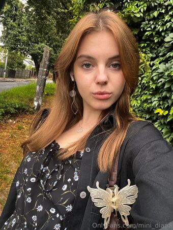 mini_violet Meztelen Kiszivárgások OnlyFans Fotó 13