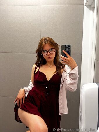 mini_violet Meztelen Kiszivárgások OnlyFans Fotó 14