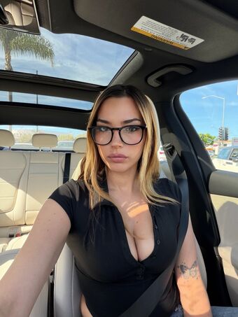 mole Meztelen Kiszivárgások OnlyFans Fotó 47