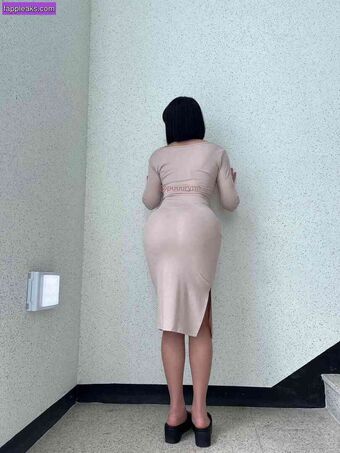 mongseri Meztelen Kiszivárgások OnlyFans Fotó 25